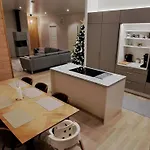 Villa Arctic Giantlog *
