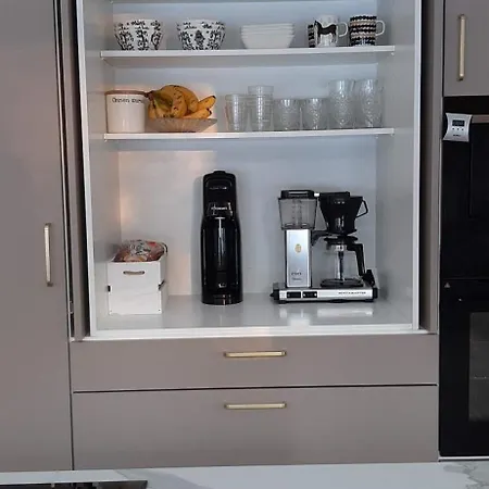 Arctic Giantlog Villa