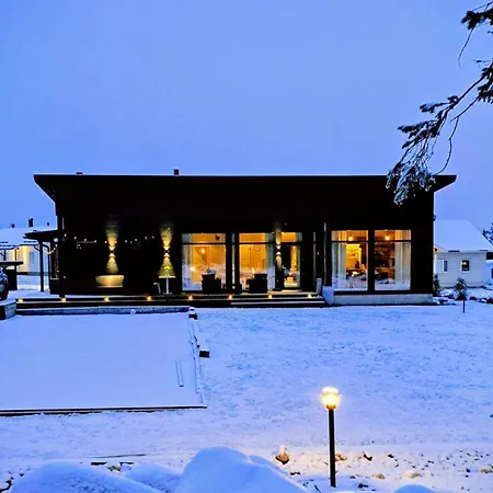 Arctic Giantlog With Private Ice Rink Villa *