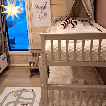 Arctic Giantlog Villa